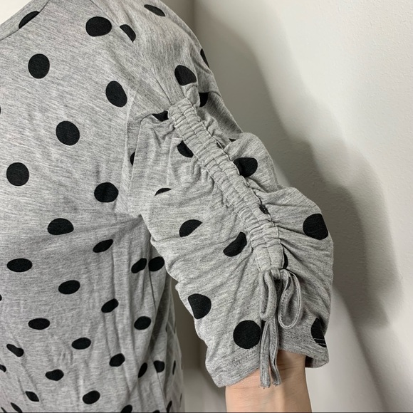 Cat & Jack | Kid’s Grey and Black Polka Dot Tshirt with Sleeve Detail - Picture 3 of 7
